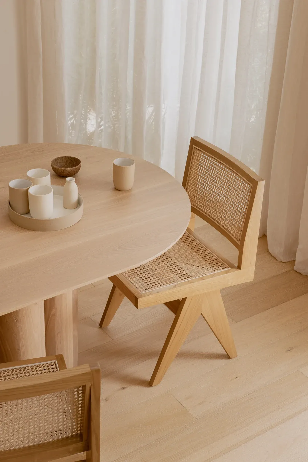 Level Design table in a beautifully designed interior