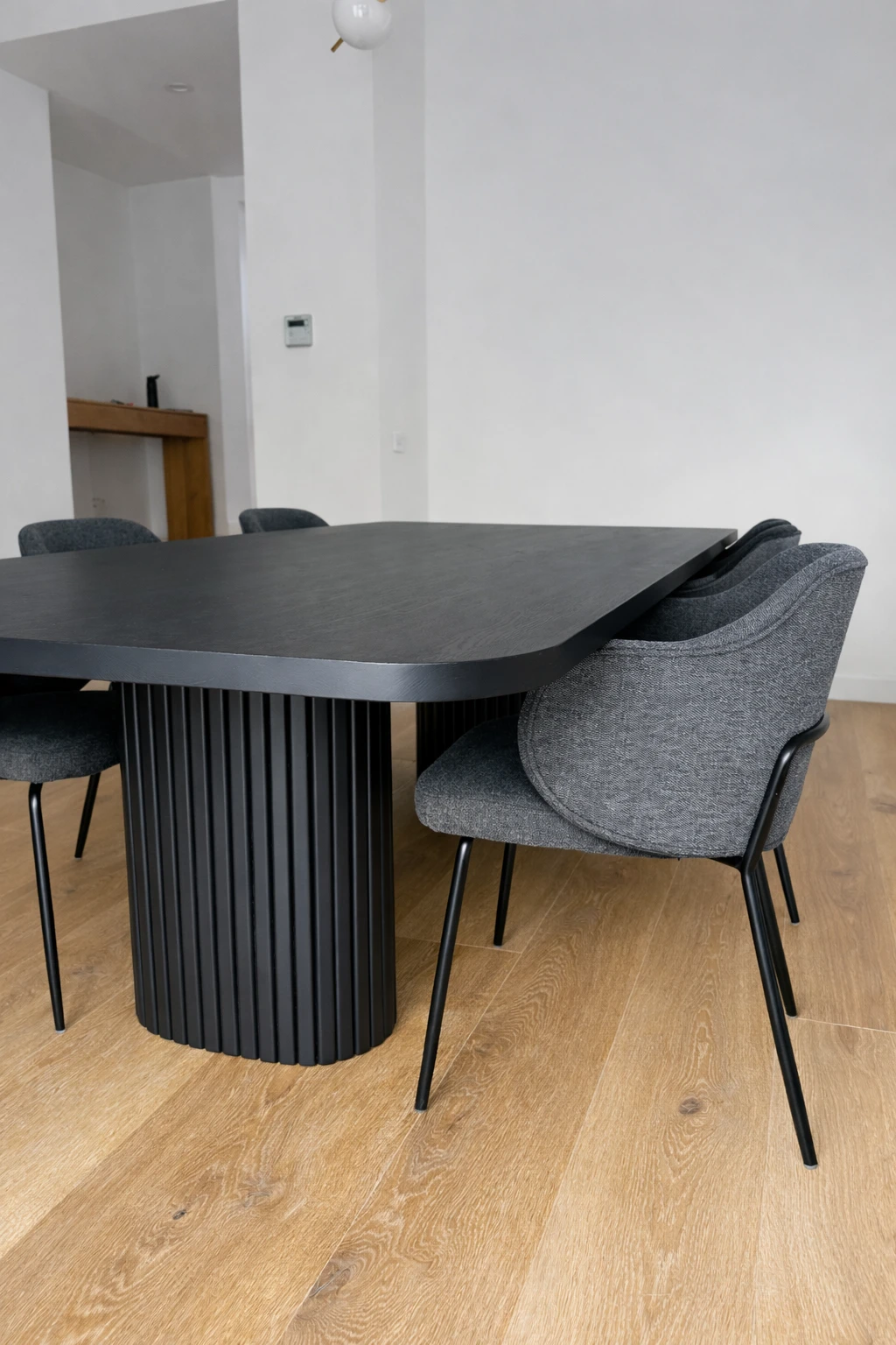 Cort Table view 1