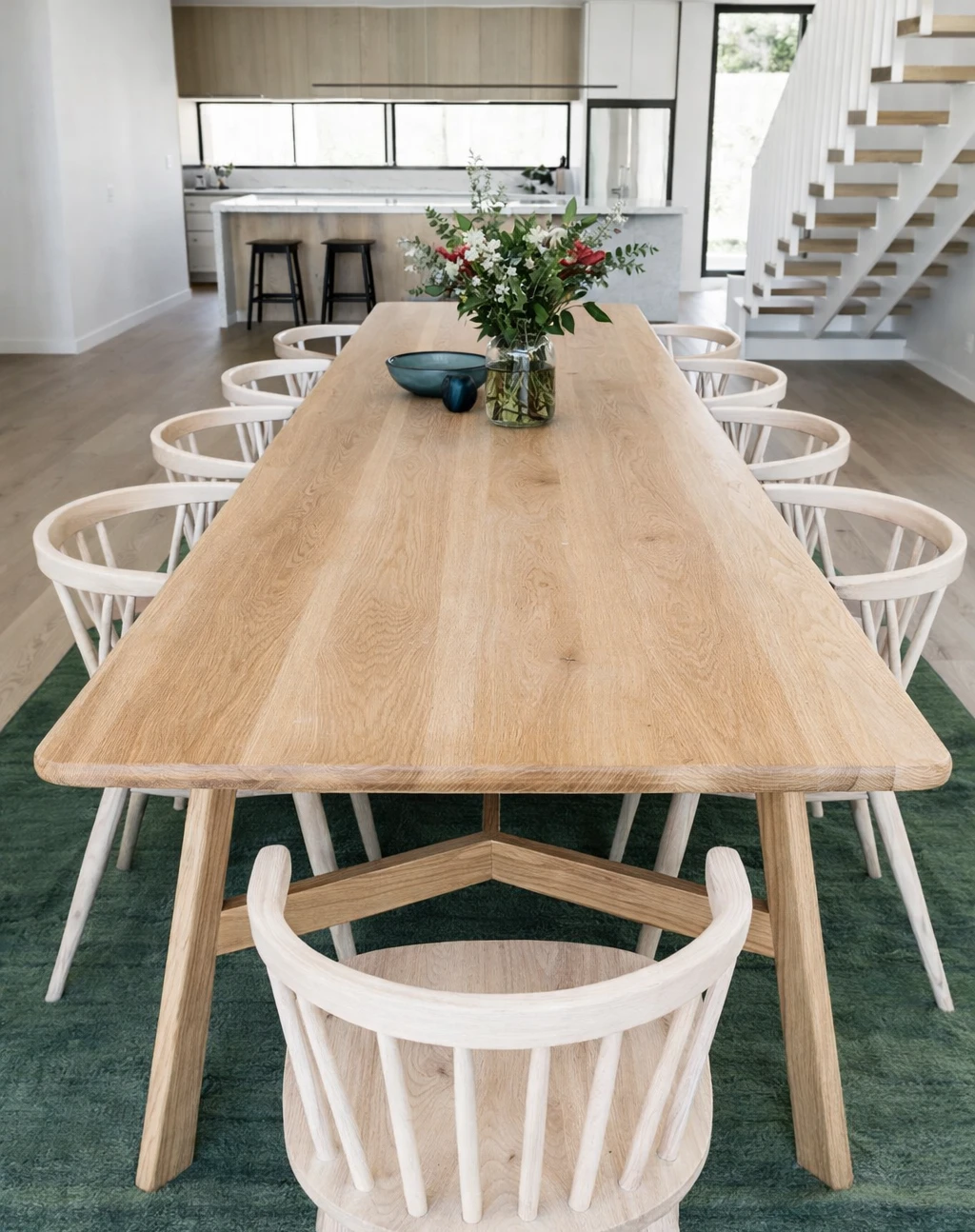 Yama Table view 2
