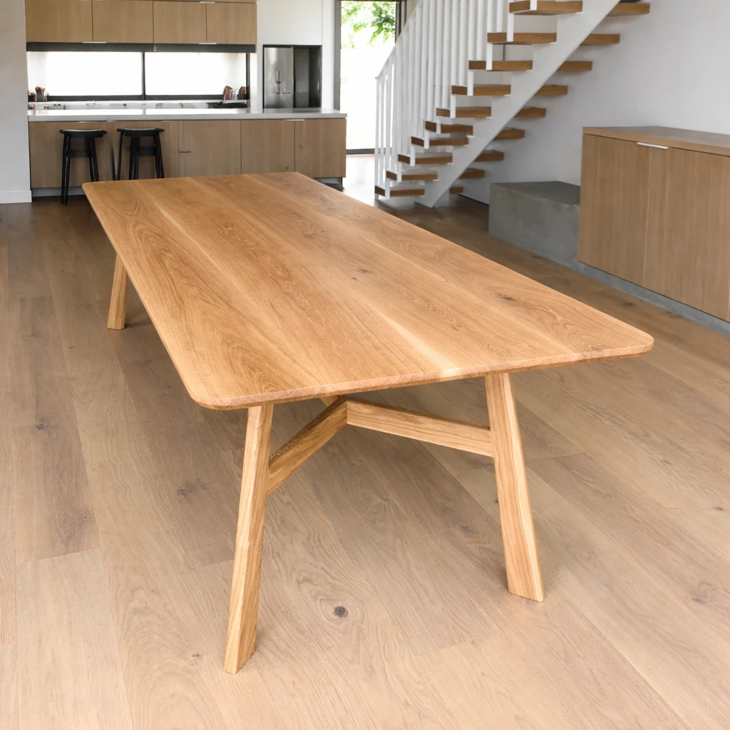 Yama Table view 3